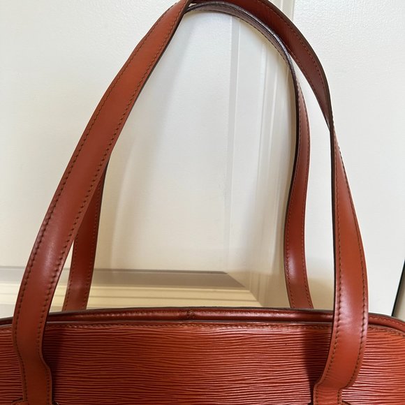 Louis Vuitton Vintage Epi Lussac Bag - Picture 10 of 12